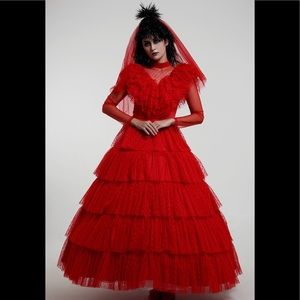 Lydia Deetz beetle juice costume